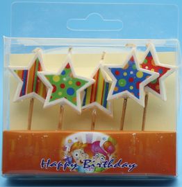 Bunte Malerei-sternförmiger Geburtstag leuchtet langes brennendes Paraffin-Material durch